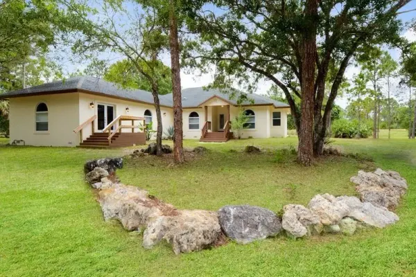 4935 Lame Panther Lane, Loxahatchee, FL 33470
