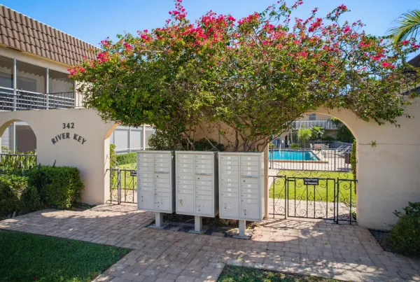 342 Southwind Drive 118, North Palm Beach, FL 33408