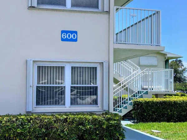 600 Horizons W 101, Boynton Beach, FL 33435