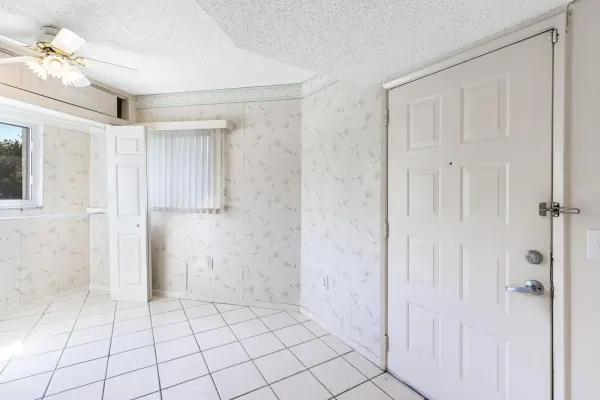 13701 SW 12th Street 215a, Pembroke Pines, FL 33027