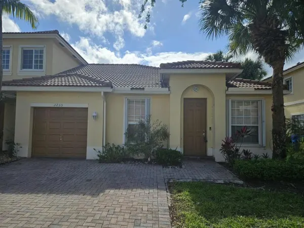 3255 NW 31st Terrace, Oakland Park, FL 33309
