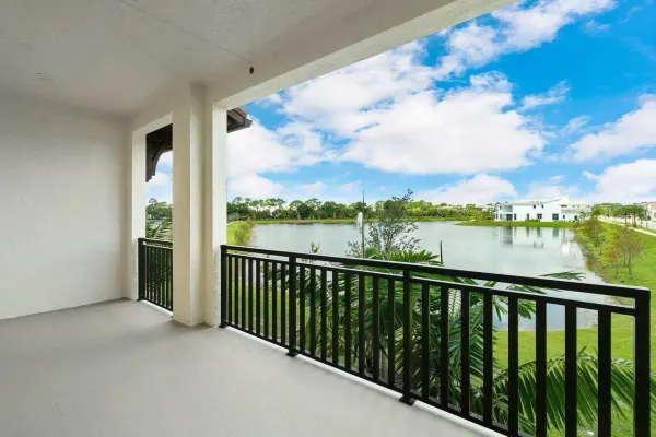 12639 Machiavelli Way, Palm Beach Gardens, FL 33418