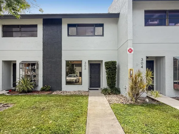 2700 S Oakland Forest Drive 305, Oakland Park, FL 33309