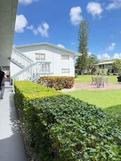 186 Norwich 186, West Palm Beach, FL 33417