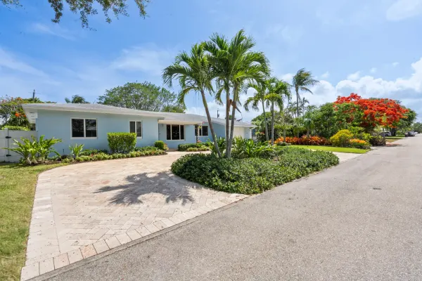 145 Vassar Drive, Lake Worth Beach, FL 33460