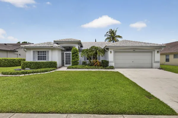 3788 Cypress Lake Drive, Lake Worth, FL 33467