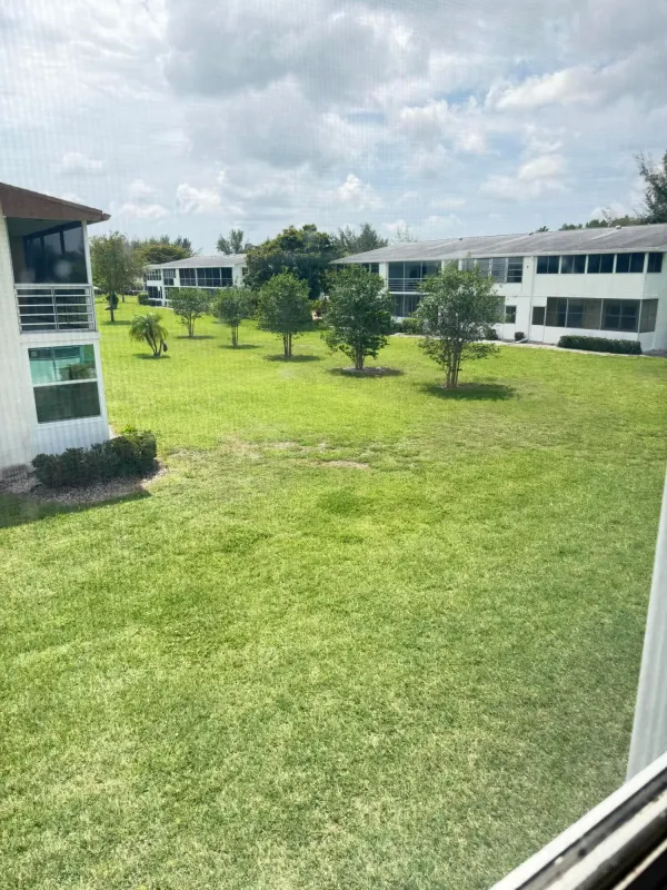 179 Windsor H, West Palm Beach, FL 33417