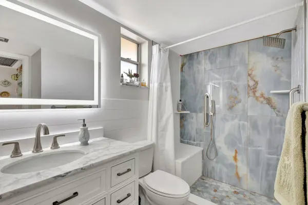 2812 Garden Drive S 308, Lake Worth Beach, FL 33461