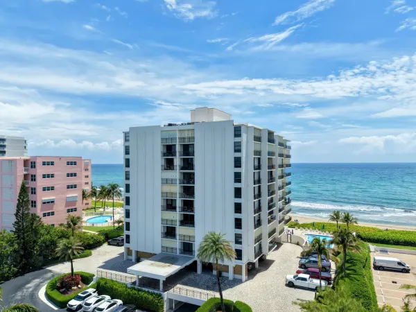 3009 S Ocean Boulevard 205, Highland Beach, FL 33487