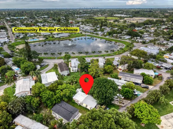 32 Lisa Lane, Greenacres, FL 33463