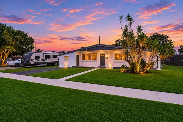 620 N 66th Avenue, Hollywood, FL 33024