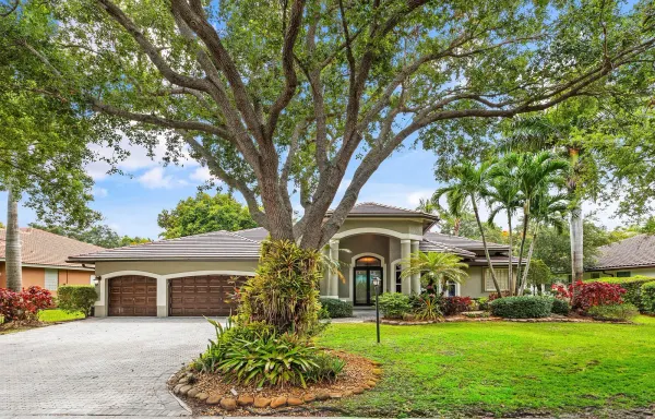 6867 NW 107th Terrace, Parkland, FL 33076