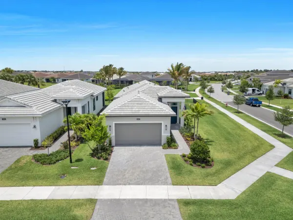 5357 Saint Armands Way, Westlake, FL 33470