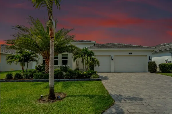 9939 Great Barrier Trail, Boynton Beach, FL 33473