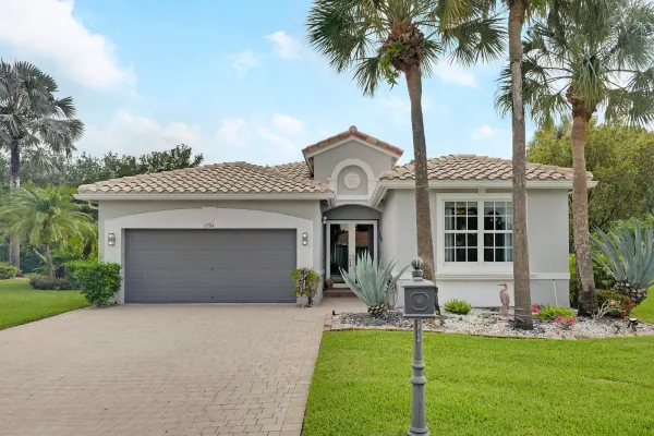 6584 Pavone Street, Lake Worth, FL 33467