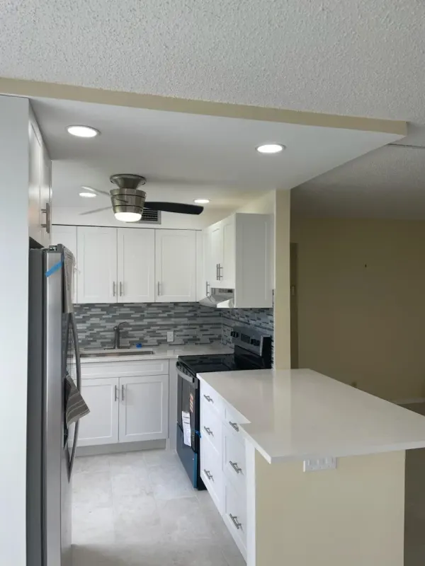 67 Fanshaw B 670, Boca Raton, FL 33434