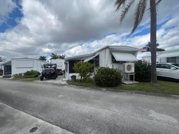 209 Eagle Drive E E, Briny Breezes, FL 33435