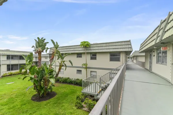 520 Monaco K, Delray Beach, FL 33446
