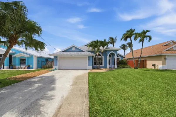 6141 Michael Street, Jupiter, FL 33458