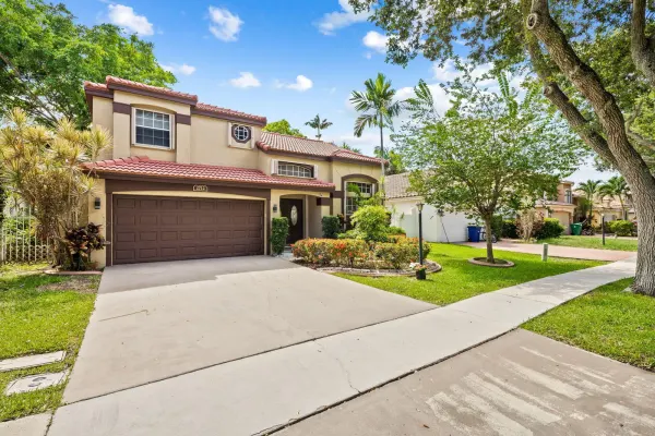 2712 Cayenne Avenue, Cooper City, FL 33026