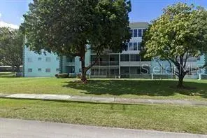 4141 NW 44th Avenue, Unit 226, Lauderdale Lakes, FL, 33319