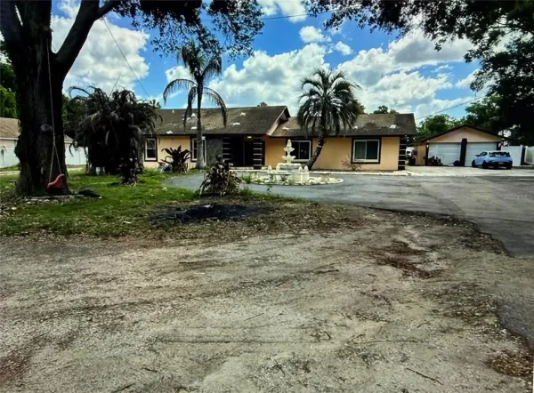 1212 S Taylor Road, Seffner, FL, 33584