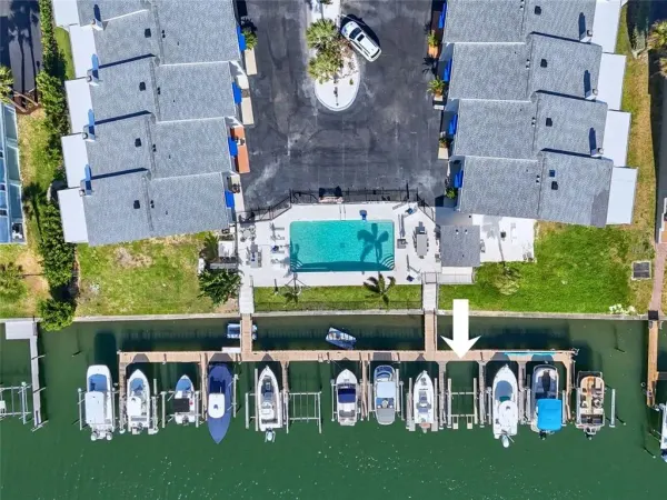 745 Pinellas Bayway S, Unit 202, Tierra Verde, FL, 33715
