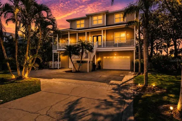 897 Point Seaside Drive, Crystal Beach, FL, 34681