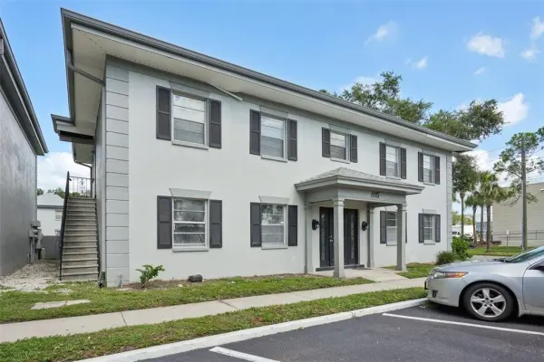 1115 Rue Des Chateaux, Unit 2a, South Pasadena, FL, 33707