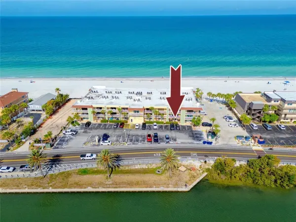 50 Gulf Boulevard, Unit 108, Indian Rocks Beach, FL, 33785