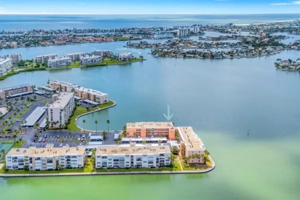 7665 Sun Island Drive S, Unit 407, South Pasadena, FL, 33707
