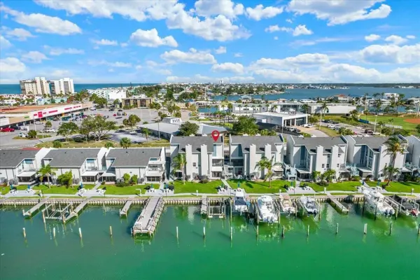 169 Medallion Boulevard, Unit E, Madeira Beach, FL, 33708
