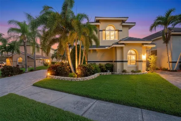 831 Symphony Isles Boulevard, Apollo Beach, FL, 33572