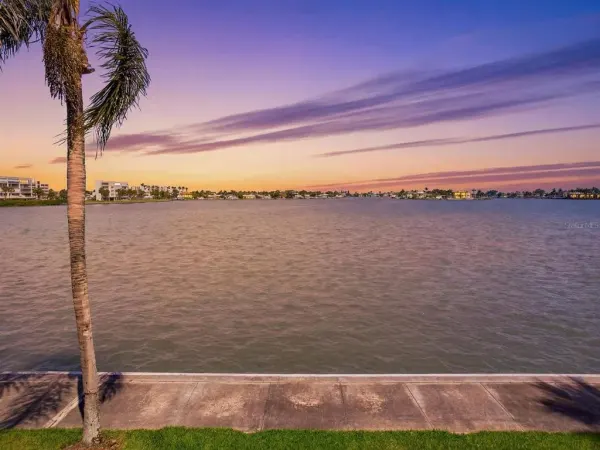 7920 Sun Island Drive S, Unit 202, South Pasadena, FL, 33707