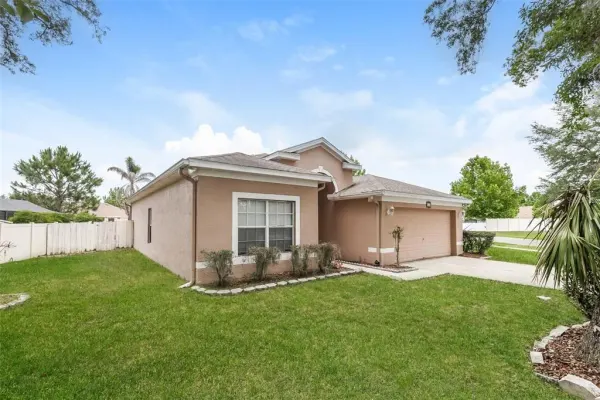 814 Coade Stone Drive, Seffner, FL, 33584