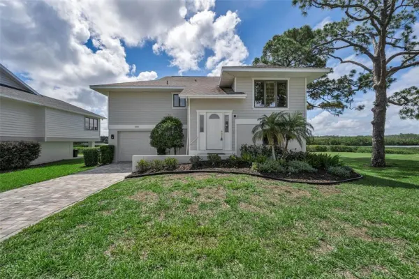 1015 Teal Pointe, Tarpon Springs, FL, 34689
