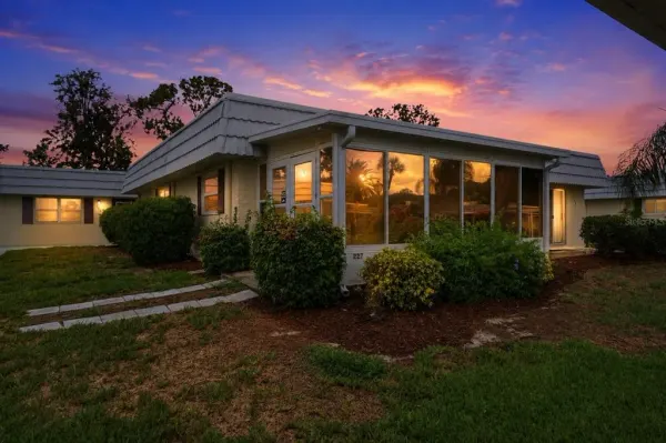 1801 Bedford Terrace, Unit 227, Sun City Center, FL, 33573