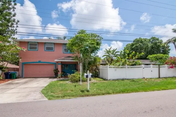 10532 67th Avenue, Seminole, FL, 33772