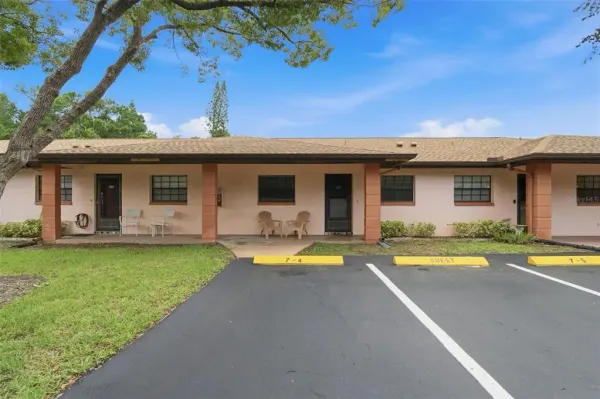 13250 Ridge Road, Unit 7-4, Largo, FL, 33778