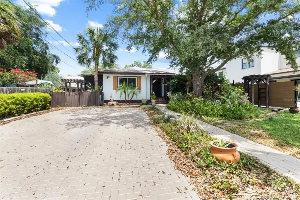 2820 53rd Street S, Gulfport, FL, 33707