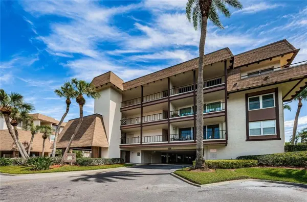 3021 Countryside Boulevard, Unit 26a, Clearwater, FL, 33761
