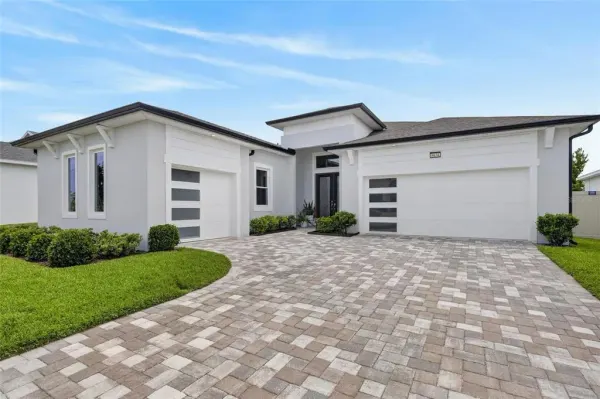 8634 Drummer Plank Drive, Wesley Chapel, FL, 33545