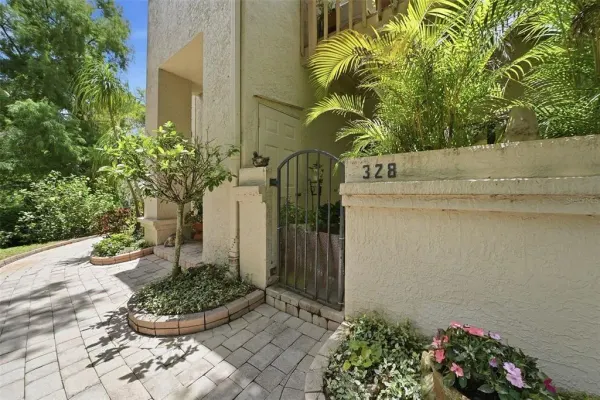 328 Los Prados Drive, Unit 328, Safety Harbor, FL, 34695