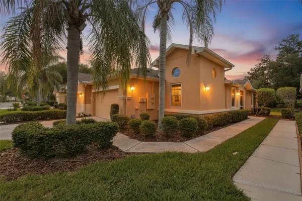 2010 Sifield Greens Way, Sun City Center, FL, 33573